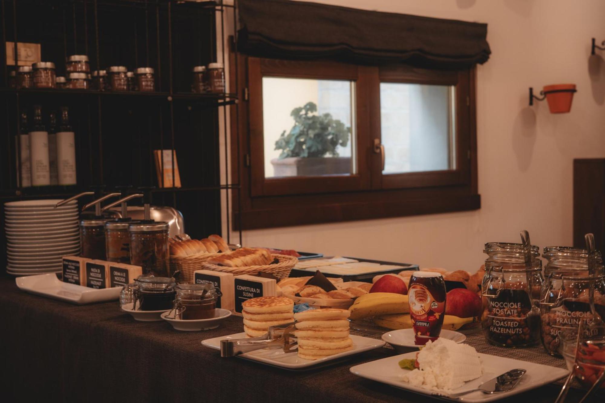Agriturismo La Valle Di Vico 카프라롤라 외부 사진